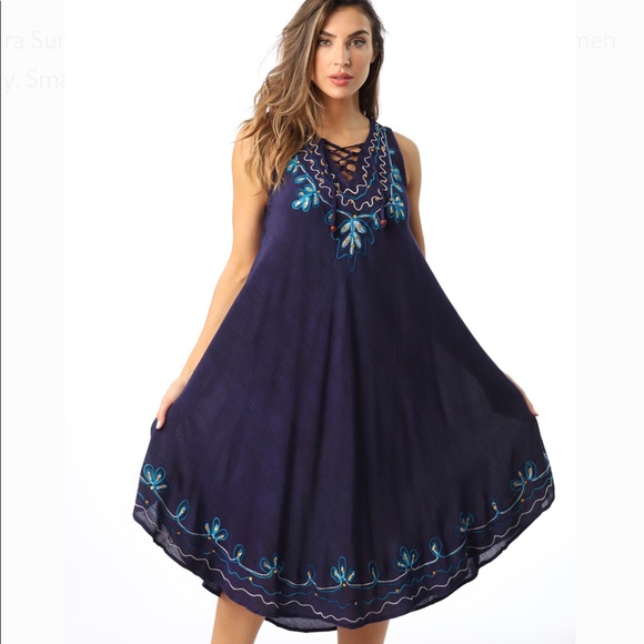 Riviera Sun Dresses & Skirts - Riviera Sun embroidered sleeveless beach sundress